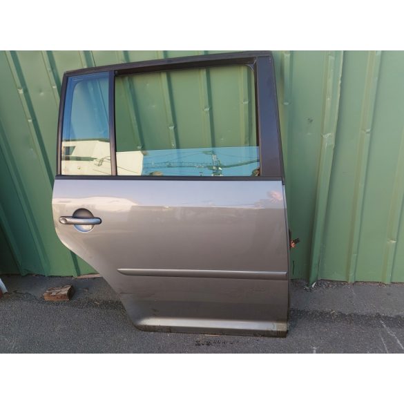Volkswagen Touran ajtó jobb hátsó 