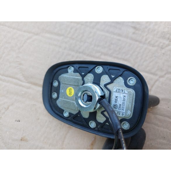 Volkswagen Caddy-Golf-Passat B6-Touran navigációs antenna