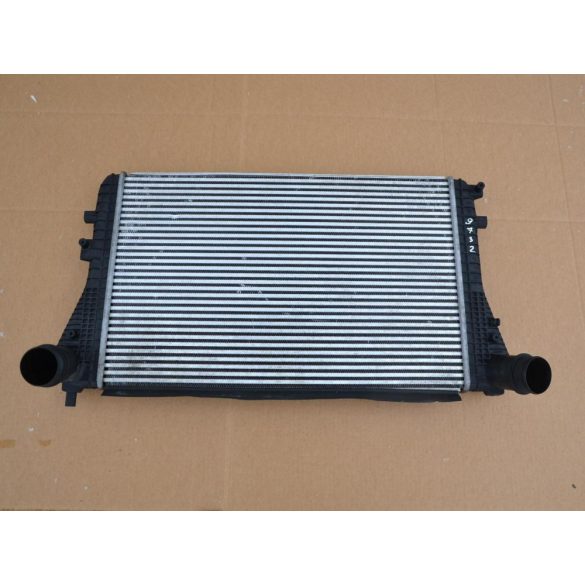 Volkswagen Passat B7 1,6-2,0 Crtdi intercooler