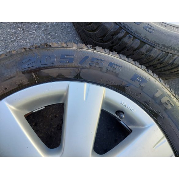 Volkswagen Passat B6-Golf-Jetta-Touran alufelni garnitúra /gyári/