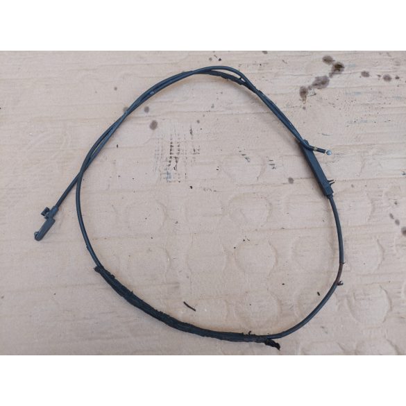 Volkswagen Passat B6 motorháztető bowden 