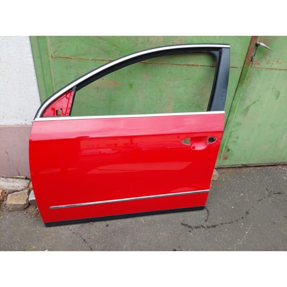 Volkswagen Passat B6 ajtó bal első