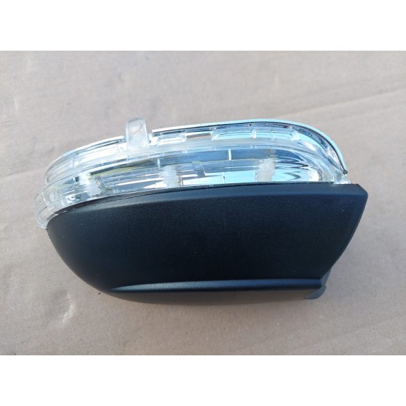 Volkswagen Jetta-Beetle-CC visszapillantó tükör burkolat index jobb