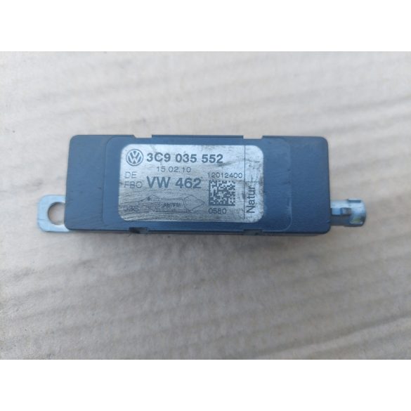 Volkswagen Passat B6 kombi antenna erősítő