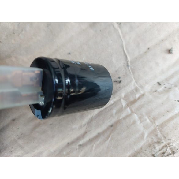 Audi A4-A6 árnyékoló kondenzátor