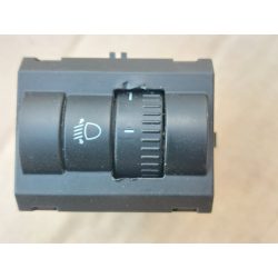 Skoda Fabia II fényszórómagasság állító