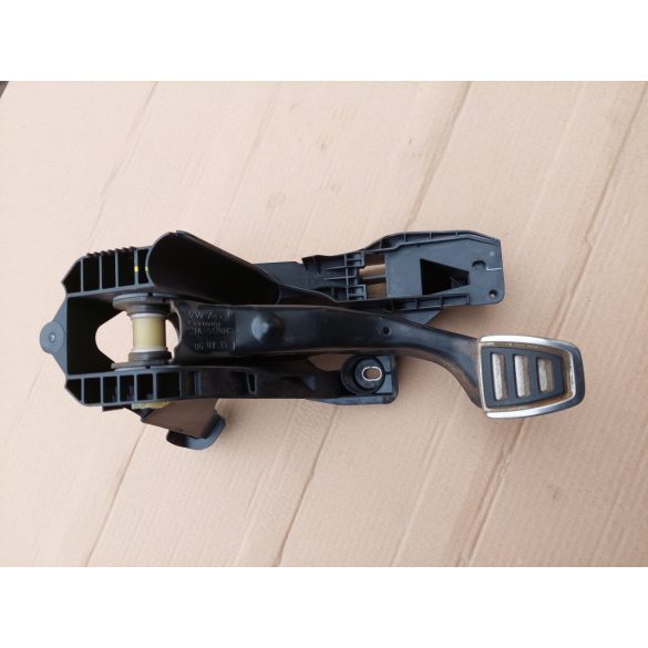 Skoda Octavia III-VW Golf VII fékpedál