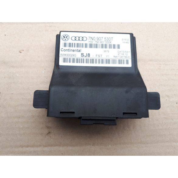 Volkswagen Passat B7 Gateway /diagnosztika modul/