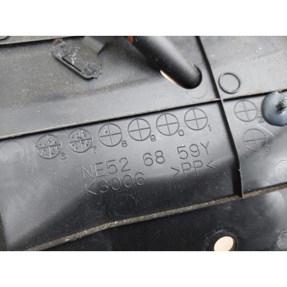 Mazda MX-5 esővíz cső panel bal kemény tető NC