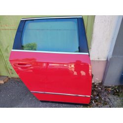 Volkswagen Passat B6 kombi jobb hátsó ajtó komplett