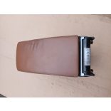 Vokswagen Passat B6-B7-CC könyöklő